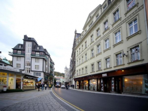Apartmán u Vřídla, ul. Tržiště., Karlovy Vary